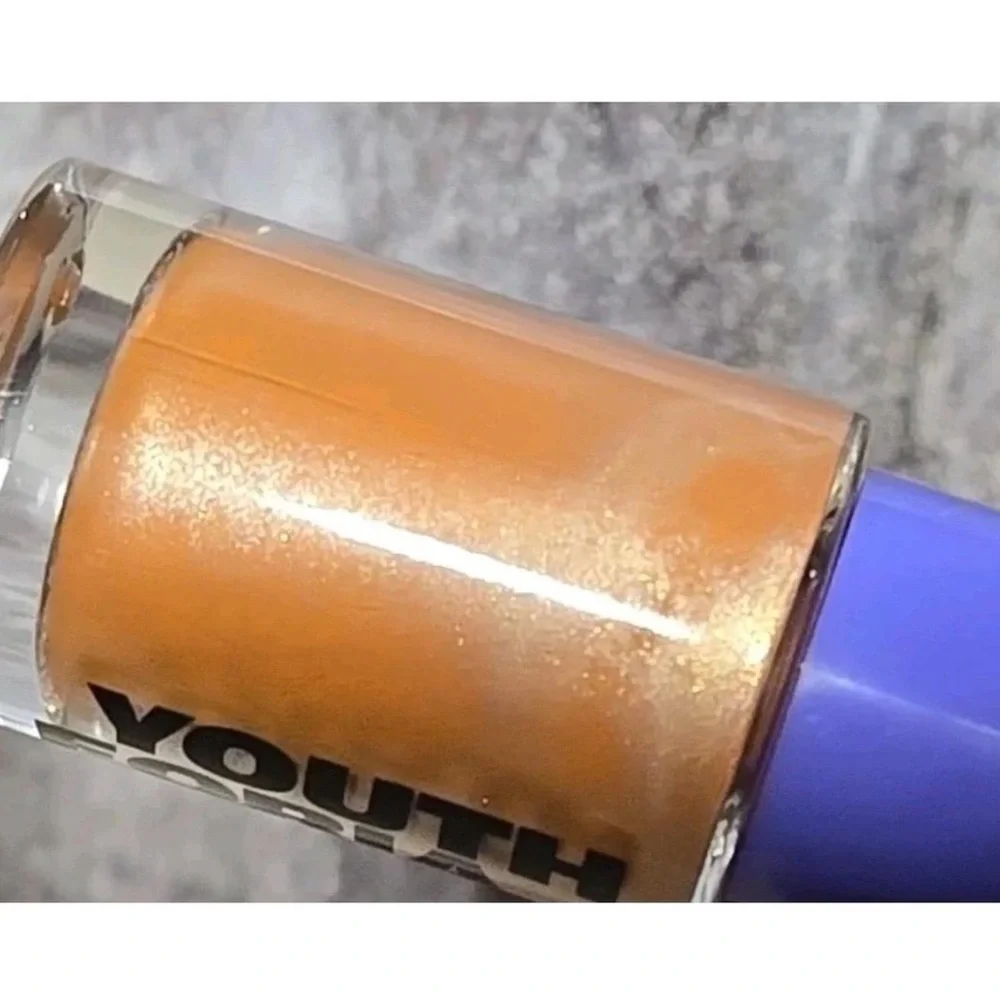 NEW Youth Foria Date Night Sun-kissed Liquid Skin Enhancer in Color Bronzy